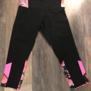 Lululemon rose leggings